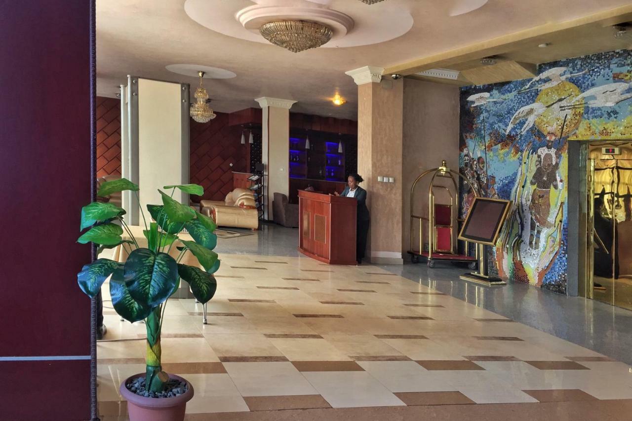 Top Ten Hotel アジス・アベバ エクステリア 写真